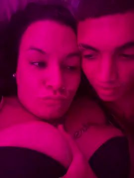 valen1891 online show from April 8, 2026, 12:43 am