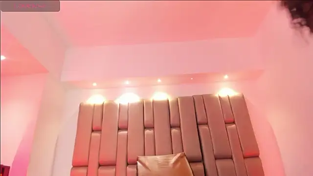 Snapshot of Sol_Vanegas chatting on January 9, 2026, 11:57 am Sol Vanegas online show from January 9, 2026, 11:57 am