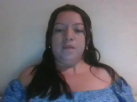 Snapshot of milla_moon_24 chatting on December 22, 2025, 10:51 pm milla moon 24 online show from December 22, 2025, 10:51 pm
