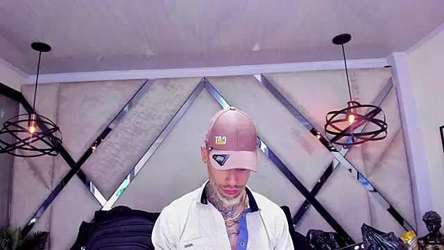 Snapshot of VinzenzRizzo chatting on January 16, 2026, 4:16 am VinzenzRizzo online show from January 16, 2026, 4:16 am