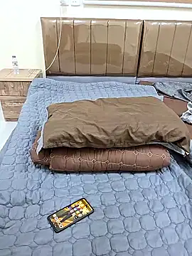 Snapshot of titooritax chatting on January 7, 2026, 8:33 pm titooritax online show from January 7, 2026, 8:33 pm