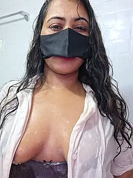 Snapshot of Bristy- chatting on September 18, 2025, 10:06 am Bristy- online show from September 18, 2025, 10:06 am