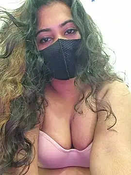 Snapshot of Bristy- chatting on September 18, 2025, 10:34 pm Bristy- online show from September 18, 2025, 10:34 pm