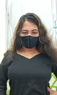 Snapshot of Bristy- chatting on September 29, 2025, 5:07 pm Bristy- online show from September 29, 2025, 5:07 pm