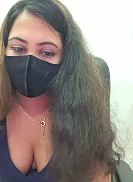 Snapshot of Bristy- chatting on October 13, 2025, 9:26 pm Bristy- online show from October 13, 2025, 9:26 pm