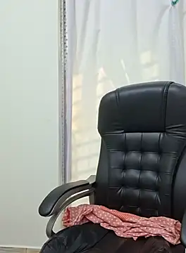 Snapshot of Bristy- chatting on October 15, 2025, 10:26 am Bristy- online show from October 15, 2025, 10:26 am