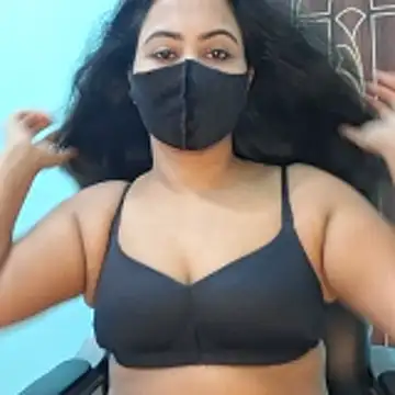 Snapshot of Bristy- chatting on November 22, 2025, 6:23 am Bristy- online show from November 22, 2025, 6:23 am