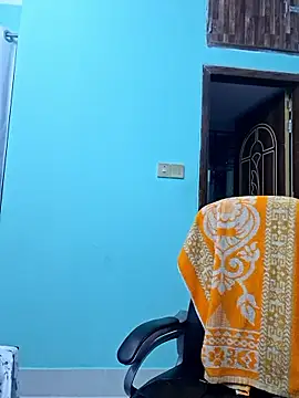 Snapshot of Bristy- chatting on January 11, 2026, 4:56 pm Bristy- online show from January 11, 2026, 4:56 pm