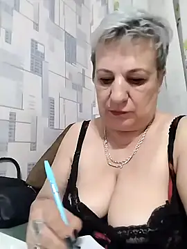Snapshot of StarNicole chatting on July 9, 2026, 5:28 pm StarNicole online show from July 9, 2026, 5:28 pm