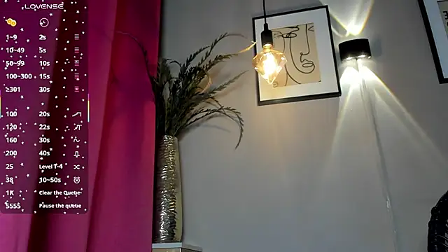 Snapshot of dulce_fiore07 chatting on November 16, 2025, 12:22 pm dulce fiore07 online show from November 16, 2025, 12:22 pm