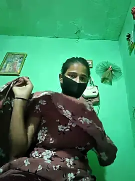 PIHU999 online show from October 26, 2025, 12:55 pm