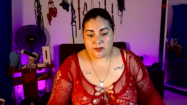 AndreaKinky online show from July 7, 2026, 10:25 pm