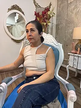 Snapshot of Scarlet__Milff chatting on February 16, 2026, 4:03 pm Scarlet Milff online show from February 16, 2026, 4:03 pm