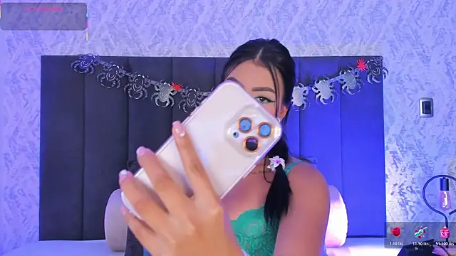 Snapshot of dana_hazze chatting on October 18, 2025, 5:46 pm dana hazze online show from October 18, 2025, 5:46 pm