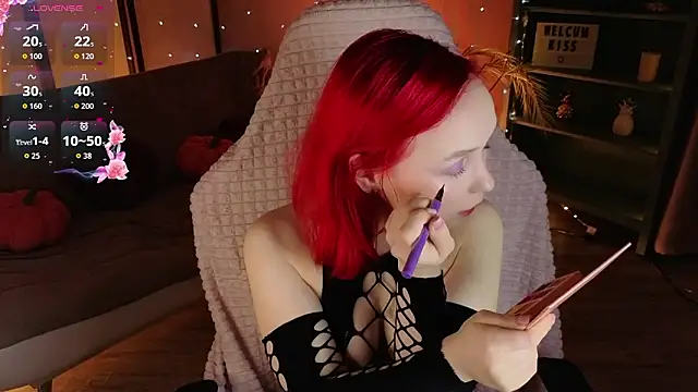 Snapshot of NaomiYoru chatting on March 20, 2026, 8:35 pm NaomiYoru online show from March 20, 2026, 8:35 pm