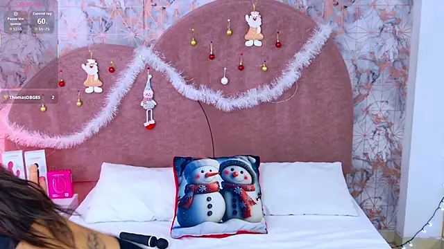 RavenGloomy online show from November 30, 2025, 7:40 pm