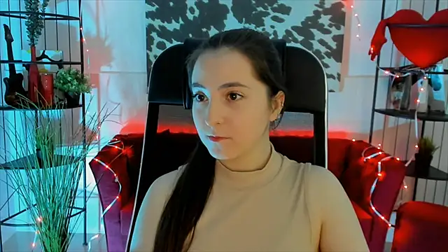 Snapshot of VirtuallVoyant chatting on September 15, 2025, 5:18 am VirtuallVoyant online show from September 15, 2025, 5:18 am