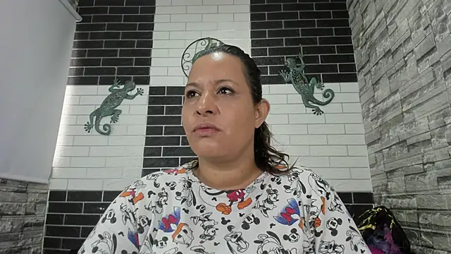Snapshot of Sandra_Milf_love chatting on October 16, 2025, 7:26 pm Sandra Milf love online show from October 16, 2025, 7:26 pm