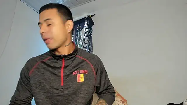 Snapshot of _Logan_Colton_ chatting on February 2, 2026, 6:50 pm Logan Colton online show from February 2, 2026, 6:50 pm