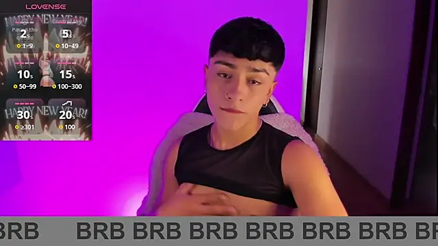 Snapshot of Matheewx_m chatting on February 2, 2026, 10:52 pm Matheewx m online show from February 2, 2026, 10:52 pm