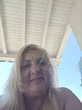 clarabbw47 online show from July 9, 2026, 12:42 pm