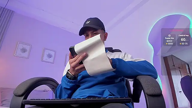 Snapshot of j_deex chatting on October 20, 2025, 2:17 pm j deex online show from October 20, 2025, 2:17 pm