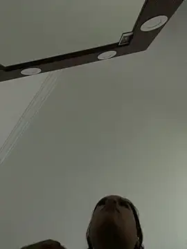 MarianaaSantos online show from April 1, 2026, 5:19 am