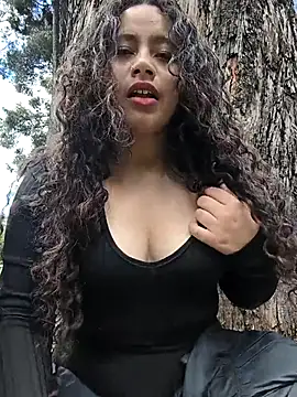 Yaya watson online show from November 22, 2025, 7:13 pm