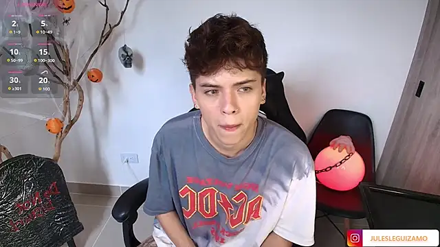 Snapshot of stev_austin_ chatting on October 18, 2025, 7:03 pm stev austin online show from October 18, 2025, 7:03 pm