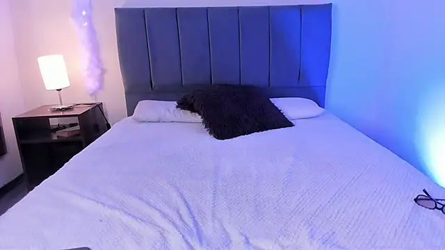 Ambar gh1 online show from October 23, 2025, 7:34 pm