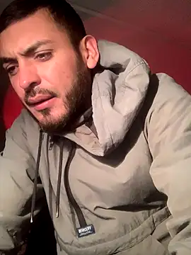 malek xarx  online show from October 10, 2025, 1:37 am