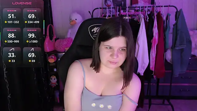 AmyVibess online show from April 30, 2026, 7:09 pm