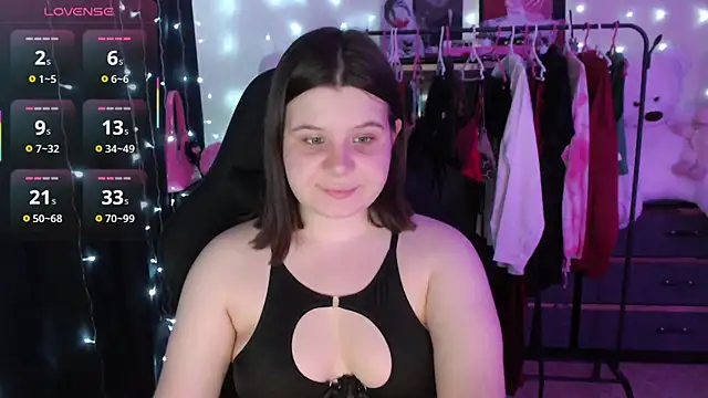 AmyVibess online show from May 21, 2026, 6:04 pm