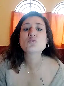 BlanquitaMexicana online show from February 5, 2026, 9:19 pm