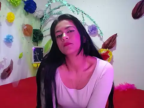 Snapshot of FernandaRui chatting on September 8, 2025, 11:26 pm FernandaRui online show from September 8, 2025, 11:26 pm