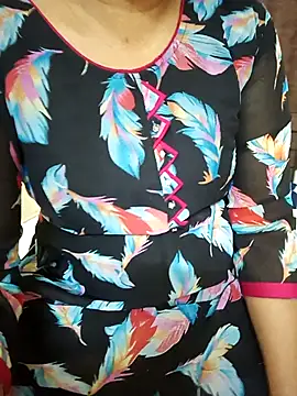 Snapshot of Tamil_Mohini chatting on February 9, 2026, 8:40 am Tamil Mohini online show from February 9, 2026, 8:40 am