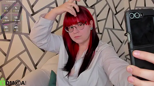 Snapshot of Michelle_Wilsson chatting on December 14, 2025, 7:47 am Michelle Wilsson online show from December 14, 2025, 7:47 am