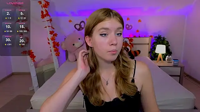 Iris Rain online show from September 22, 2025, 10:28 am