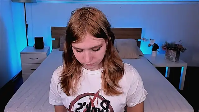 Iris Rain online show from October 5, 2025, 10:35 am