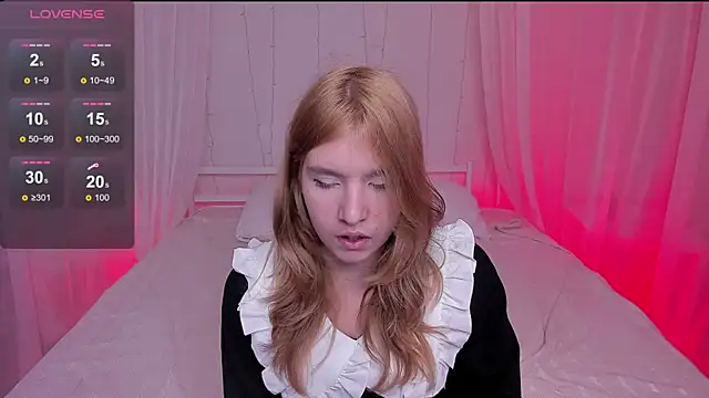 Iris Rain online show from October 10, 2025, 12:37 pm