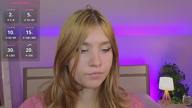 Iris Rain online show from November 9, 2025, 10:24 am