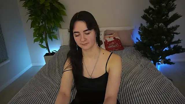 Snapshot of BerryDiva chatting on January 9, 2026, 2:20 pm BerryDiva online show from January 9, 2026, 2:20 pm