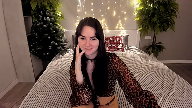 Snapshot of BerryDiva chatting on January 12, 2026, 9:20 pm BerryDiva online show from January 12, 2026, 9:20 pm