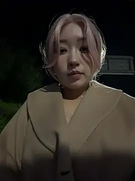 winter11 online show from October 19, 2025, 2:50 pm