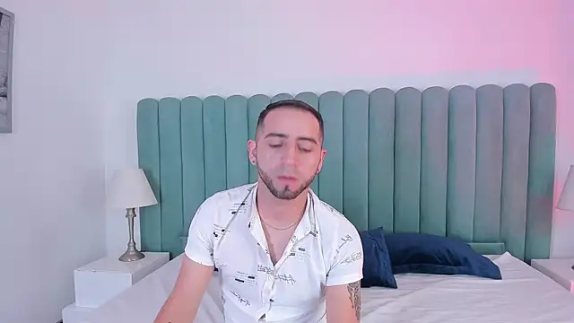 Snapshot of Lushian_ chatting on September 26, 2025, 1:59 pm Lushian online show from September 26, 2025, 1:59 pm