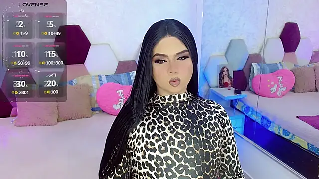 kushina uzumaki75 online show from October 15, 2025, 5:40 am