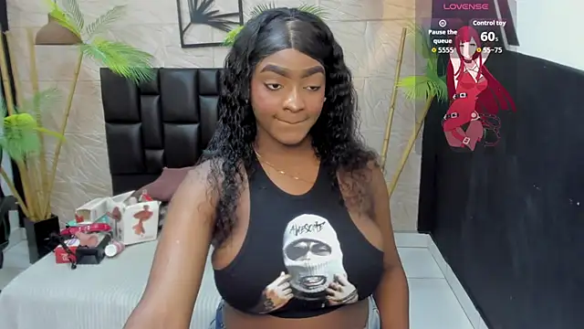 Snapshot of alana_bonny chatting on February 13, 2026, 12:34 pm alana bonny online show from February 13, 2026, 12:34 pm