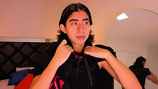 ryo light online show from October 16, 2025, 8:10 pm