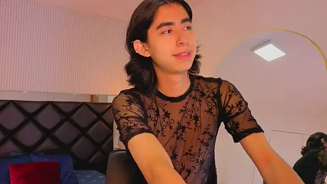 ryo light online show from November 3, 2025, 8:10 pm