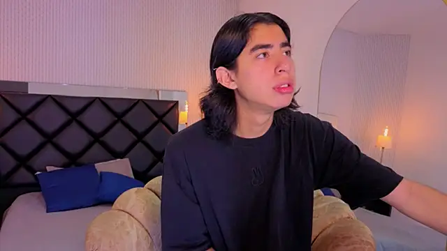 ryo light online show from November 10, 2025, 8:08 pm